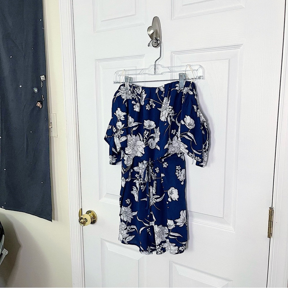✧･ﾟblue tropical flower romper